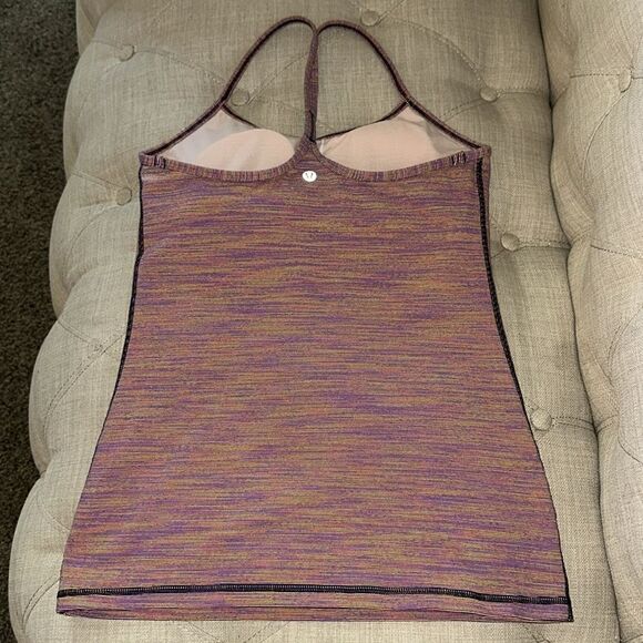 Lululemon - Picture 6 of 14